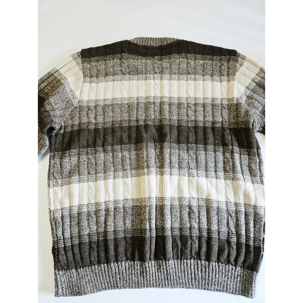 Vintage Protege Sweater Brown Striped 100% Acrylic Men's Size‎ Medium Pullover
